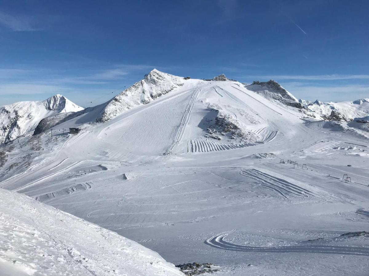 Landhaus Bohrer Mayrhofen Bagian luar foto