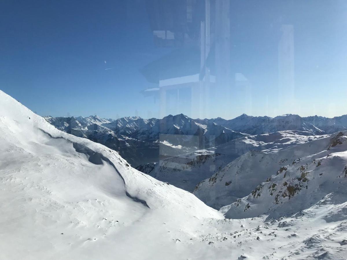 Landhaus Bohrer Mayrhofen Bagian luar foto